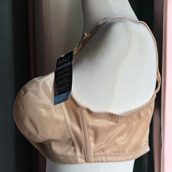 NWT BALI (42C) Double Support Full-Figure Wireless Back Smoothing Bra - Picture 3 of 8
